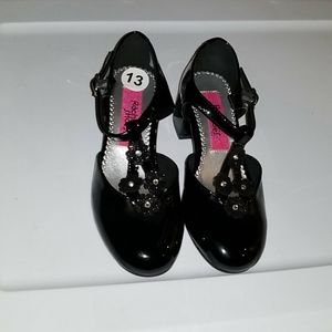 Mary Jane's shoes size 13 girls